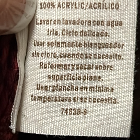 DECREE Hooded Sweater - Picture 8 of 8